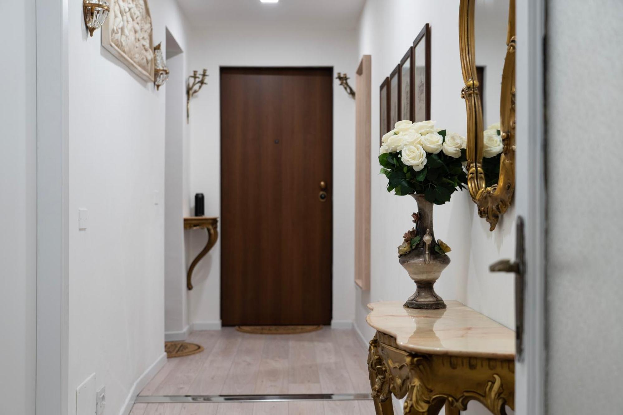 5Min From Citta Alta Chic Bergamo City Apartment Exterior photo